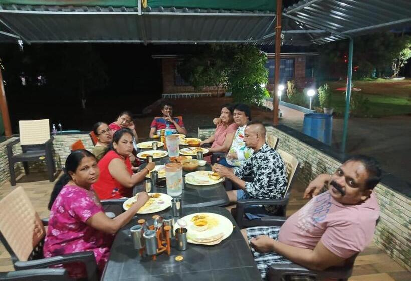 호텔 Nupur Asmi Farmhouse