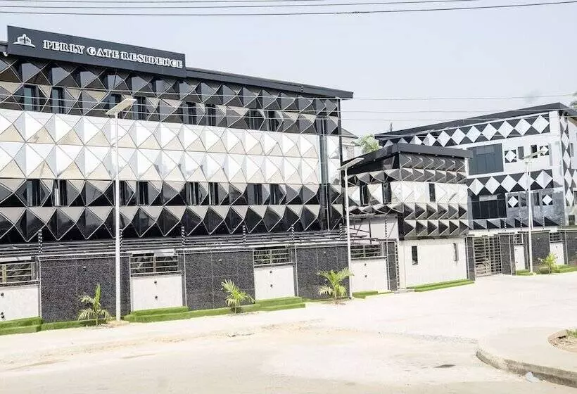 هتل Perly Gate Residence