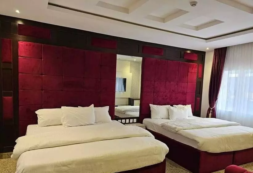 هتل Perly Gate Residence