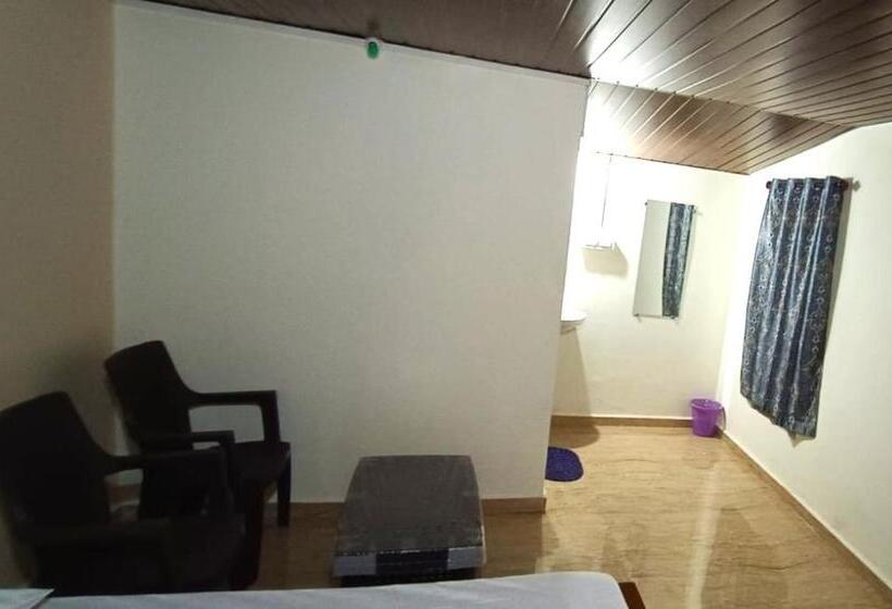 בית מלון כפרי Western Ghat Homestay