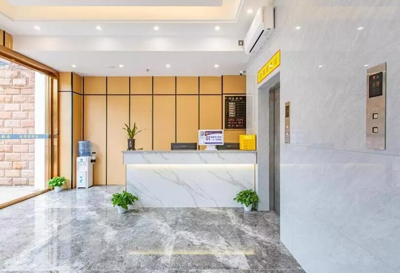 Hotelli Zhuhai Golden Lake Bay