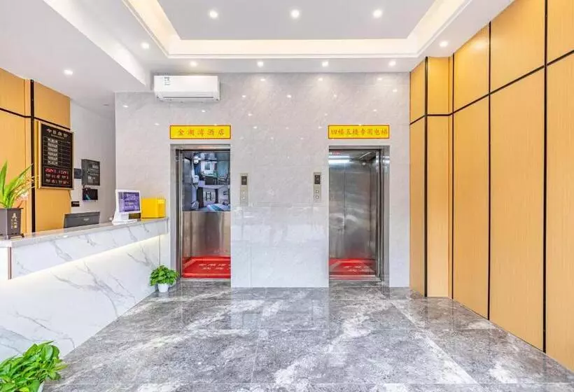 Hotelli Zhuhai Golden Lake Bay