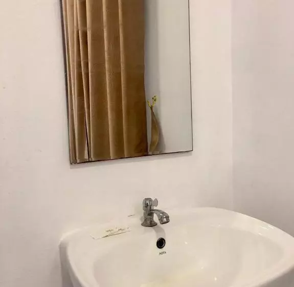 Irada Resort Smaesarn ไอรดา รีสอร์ท แสมสาร