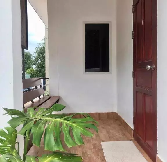 Irada Resort Smaesarn ไอรดา รีสอร์ท แสมสาร