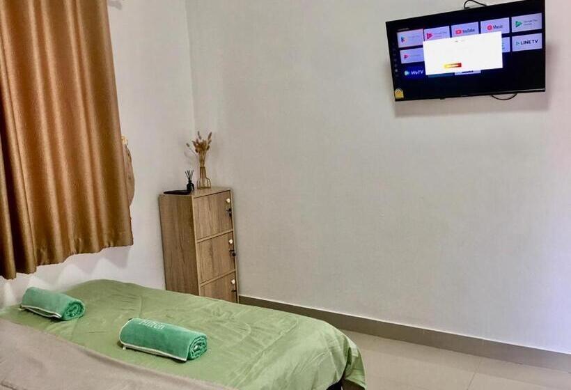 Irada Resort Smaesarn ไอรดา รีสอร์ท แสมสาร