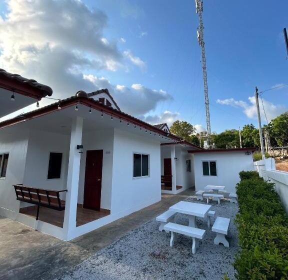 Irada Resort Smaesarn ไอรดา รีสอร์ท แสมสาร