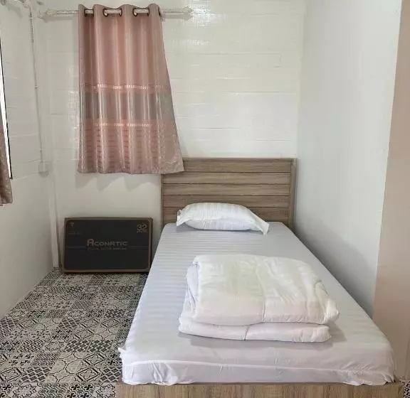 Peang Tara Cafe & Resort