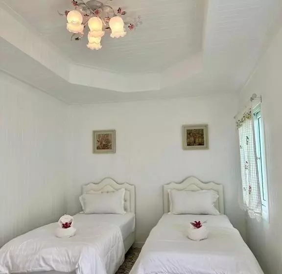 Peang Tara Cafe & Resort