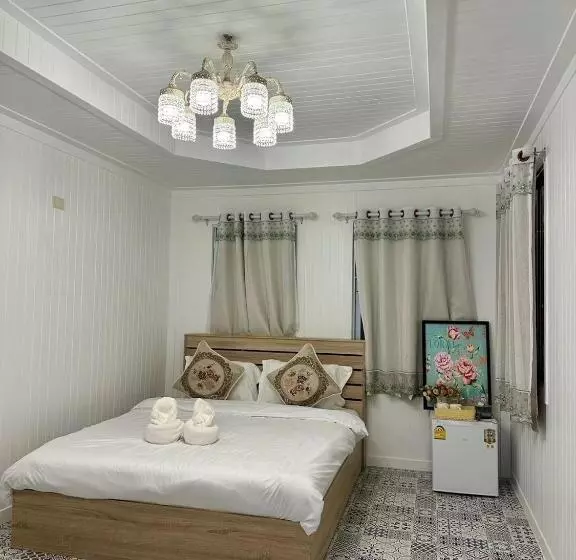 Peang Tara Cafe & Resort