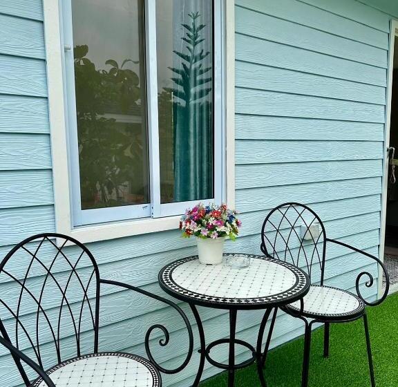 Peang Tara Cafe & Resort