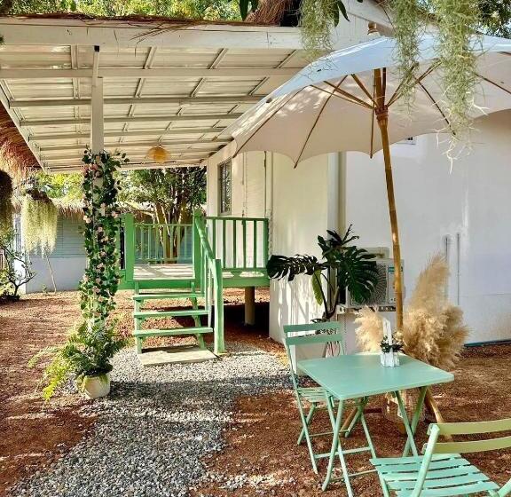 Peang Tara Cafe & Resort