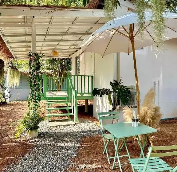 Peang Tara Cafe & Resort