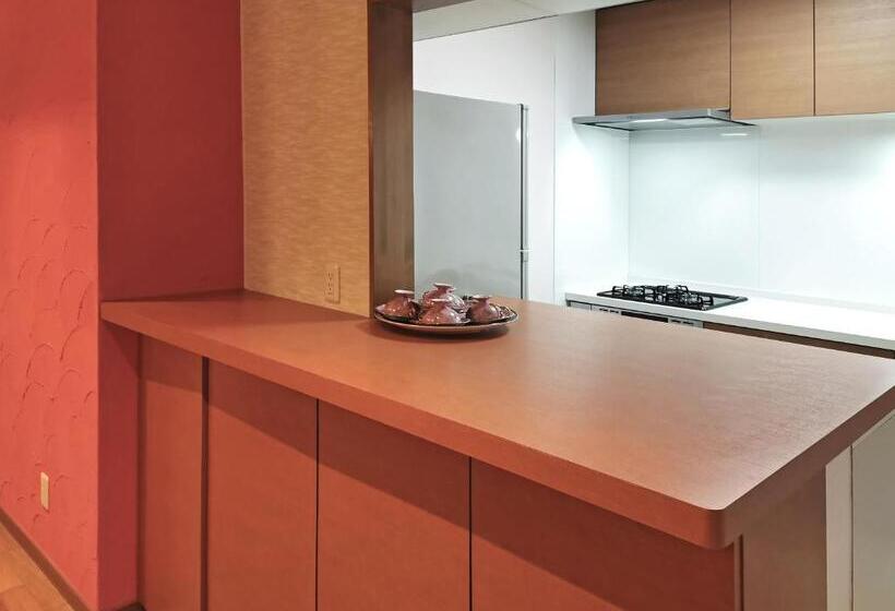 Пансион White House Onsen Guesthouse