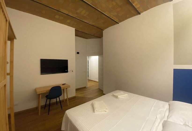 پانسیون Eutierra Bleisure Stay