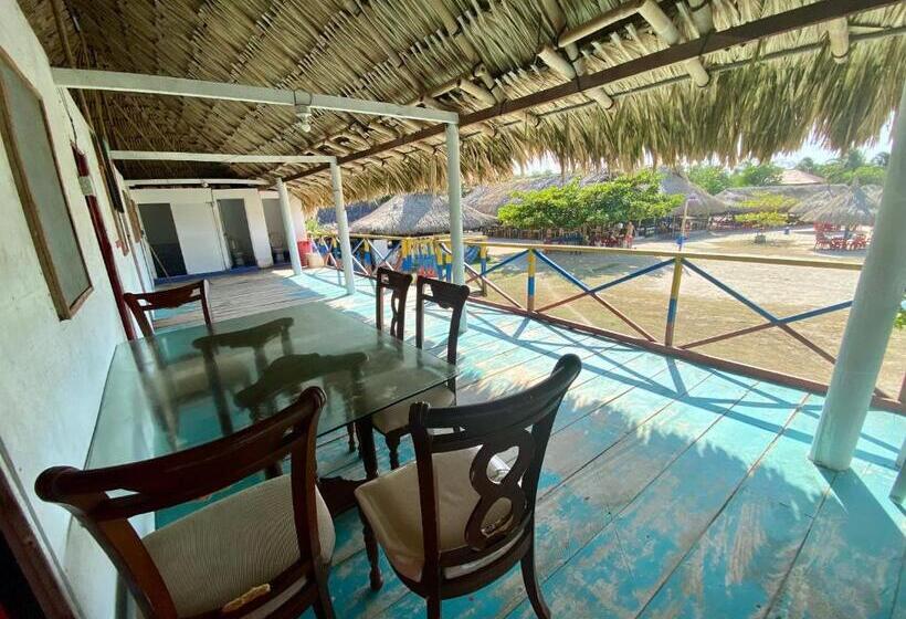 پانسیون Doña Aura