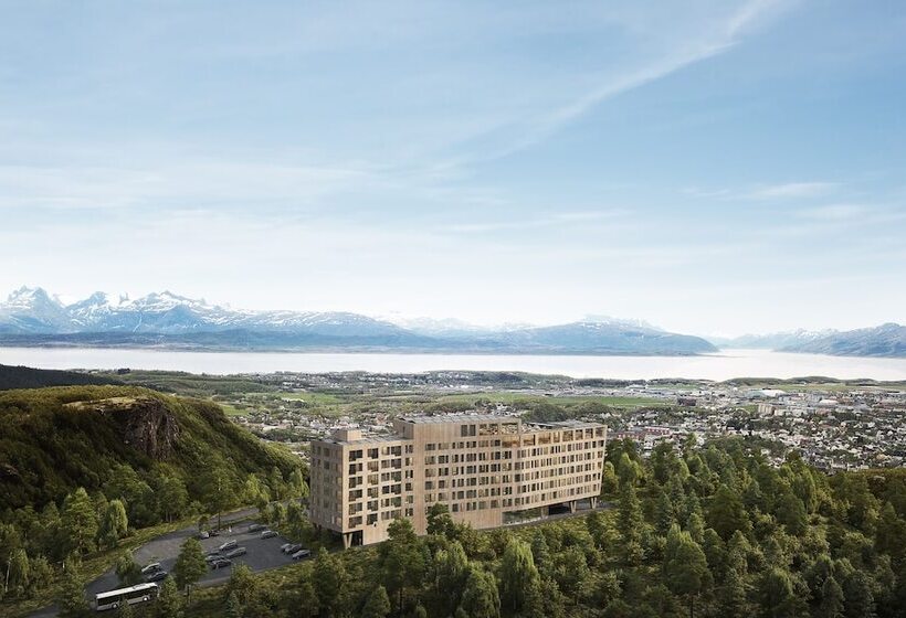 Wood Hotel Bodø