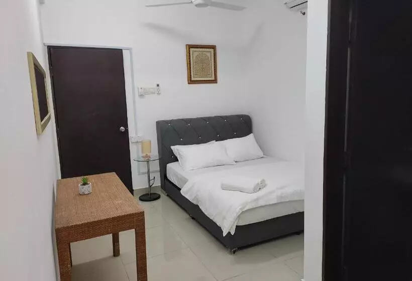 Adeen S Suria Suite, Hotel Mutiara Gua Musang