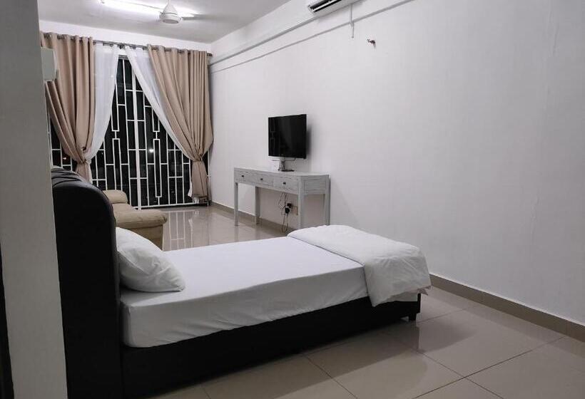 Adeen S Suria Suite, Hotel Mutiara Gua Musang