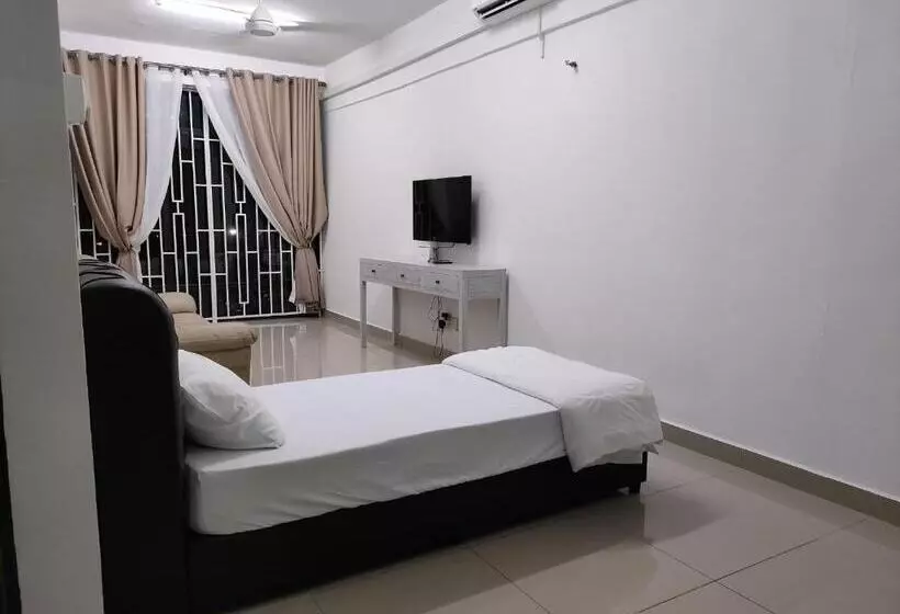 Adeen S Suria Suite, Hotel Mutiara Gua Musang