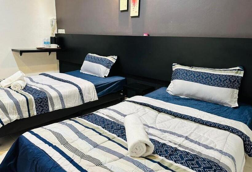 הוסטל Kuu Inn Motel