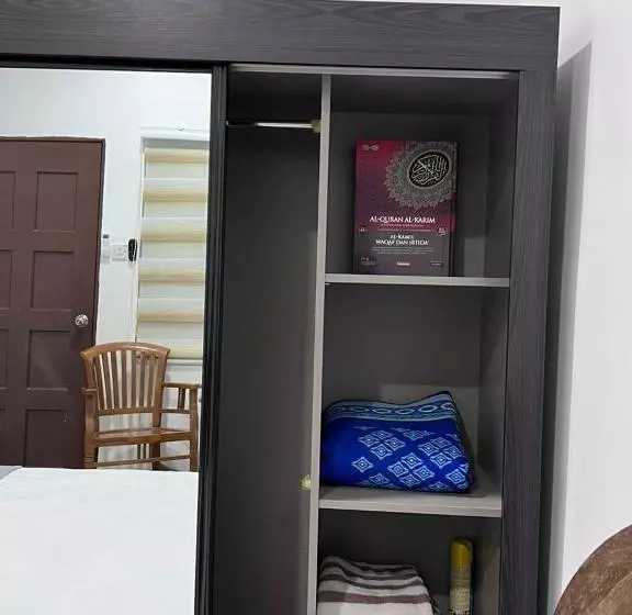 ユースホステル Studio Homestay