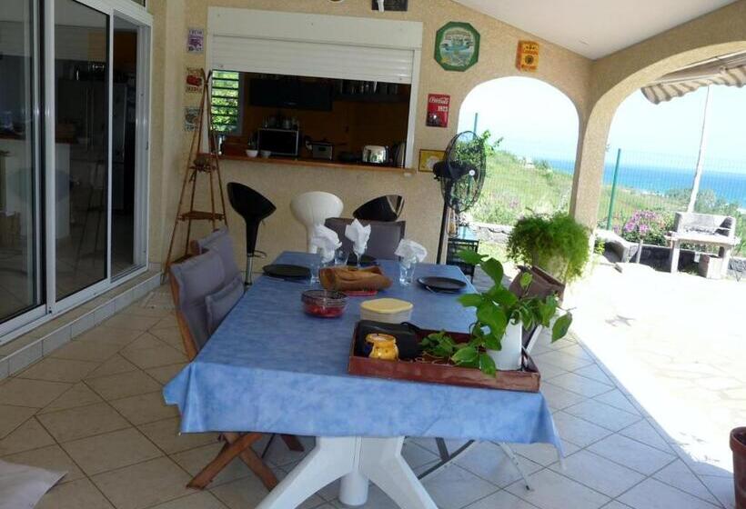 تختخواب و صبحانه Chambres D Hôtes Saint Gilles Les Bains