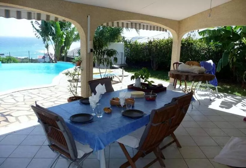 تختخواب و صبحانه Chambres D Hôtes Saint Gilles Les Bains