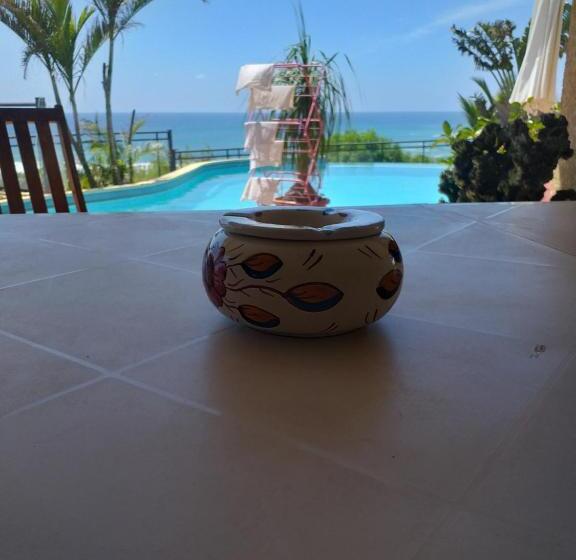 تختخواب و صبحانه Chambres D Hôtes Saint Gilles Les Bains