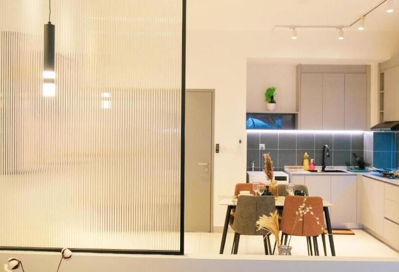 Bed and Breakfast Netizen Cozy Suite By Guestonic