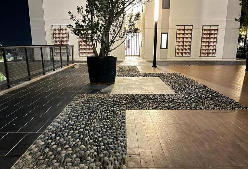 C&y Horizon Suites Homestay Klia Sepang