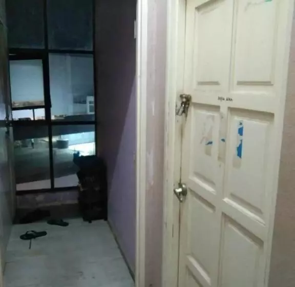 Hostel Dena Moon Inn 3
