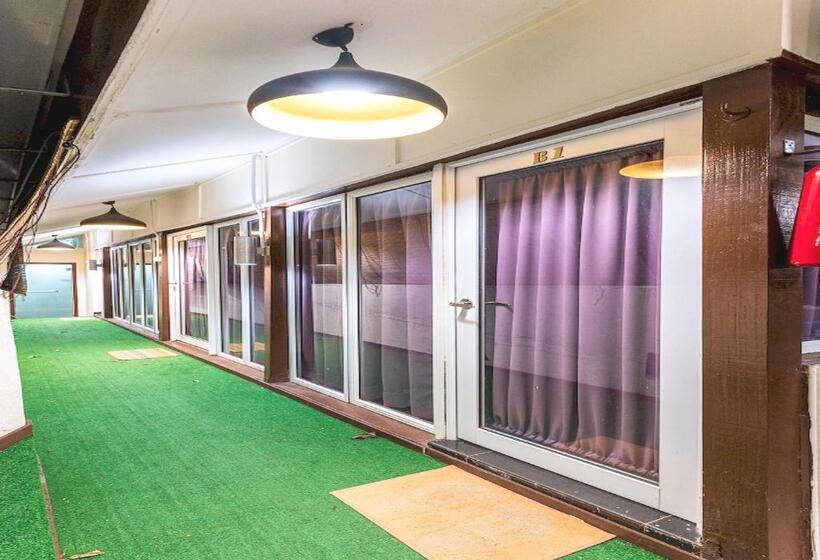 Отель Collection O 90861 Bentong Nature Orchard Homestay