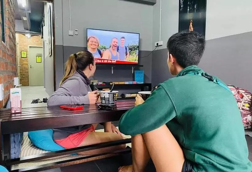 カプセルホテル Bricks Backpackers Sleepbox