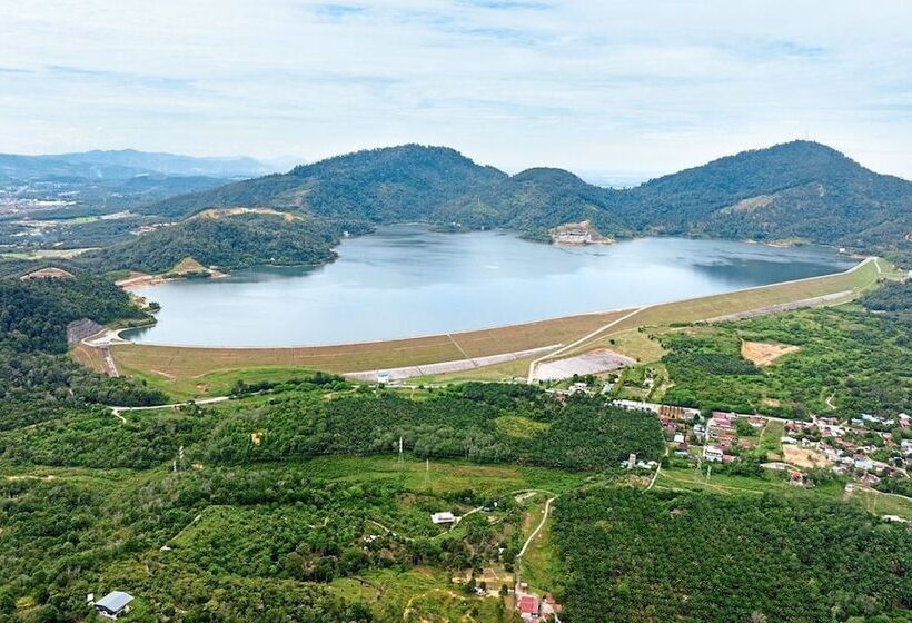 Hotel Crowne Plaza Penang Straits City By Ihg