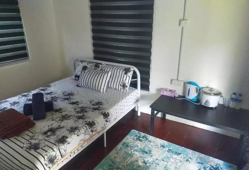 Hotelli Dusun Rimbun Agro Farmstay 3