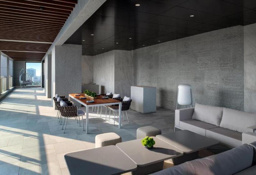 ホテル New World Guangzhou