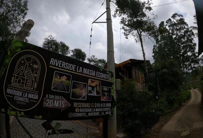 בית מלון כפרי Riverside La Masía Eco