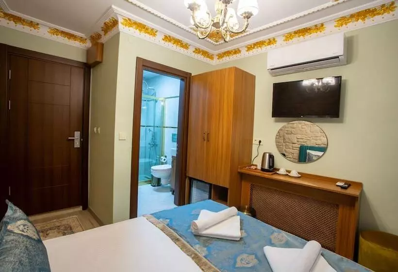 Hotelli Sayina
