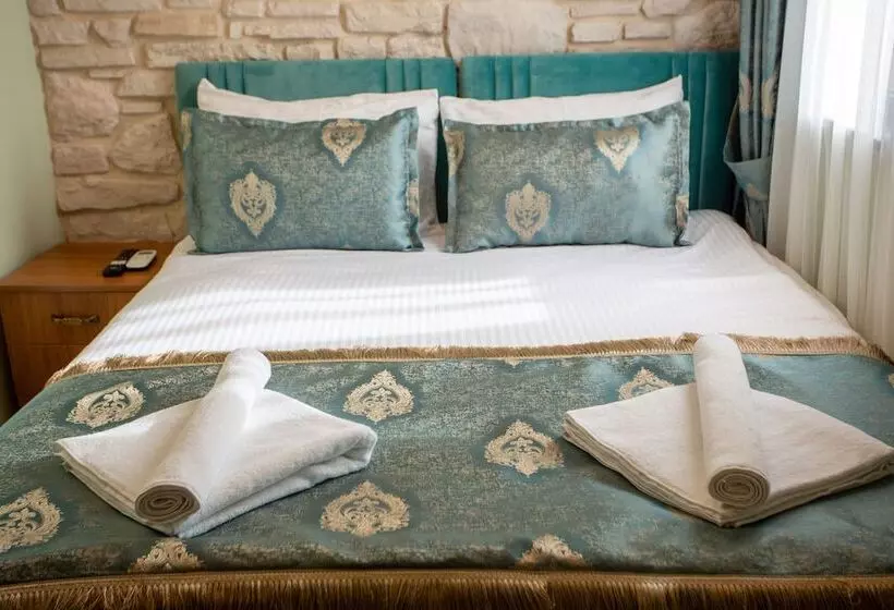 Hotelli Sayina