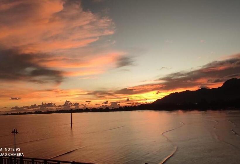 בית מלון כפרי Villa Dalam Laut 530