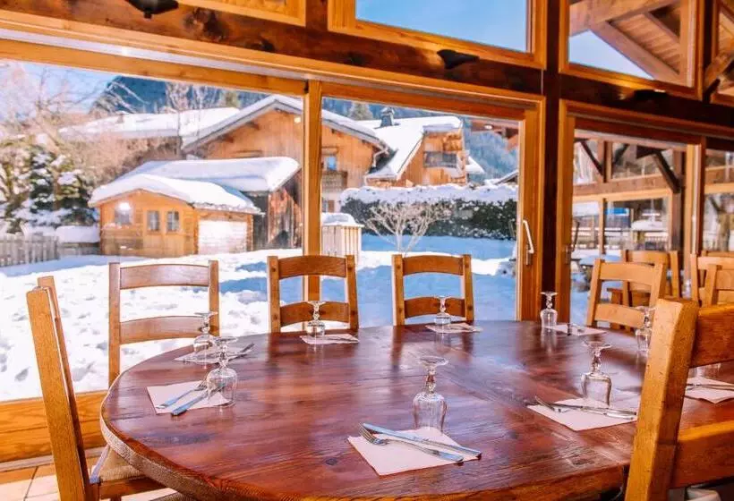 هتل Villages Clubs Du Soleil   Morzine