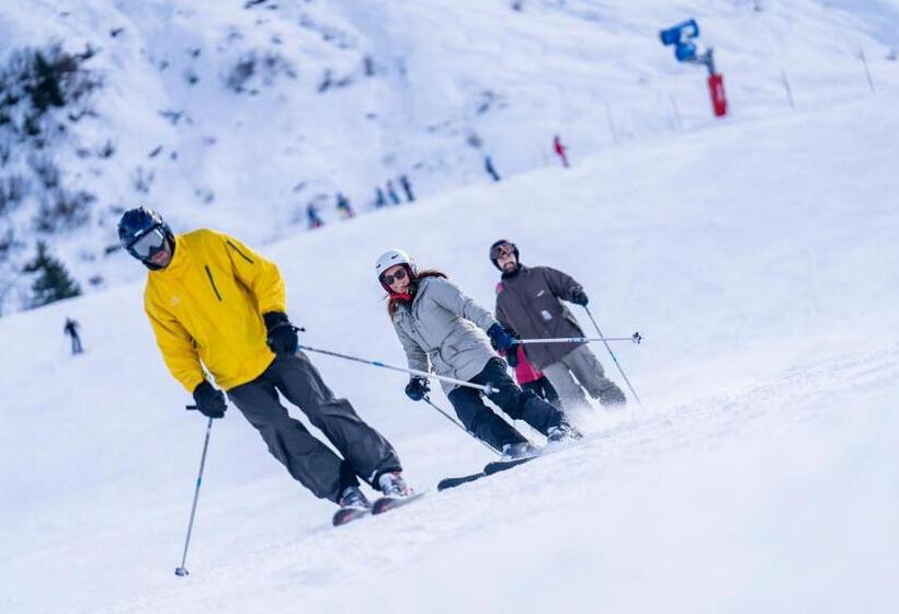 هتل Villages Clubs Du Soleil Morzine