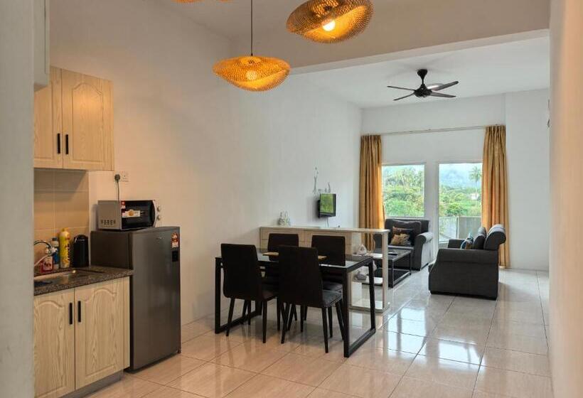 Langkawi Family Deluxe House For 7pax