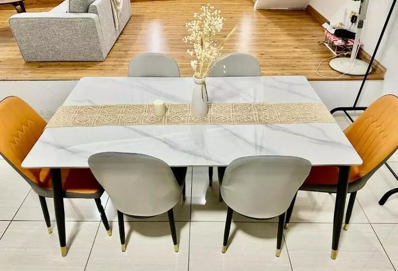Loftstyle Hotel Petaling Jaya