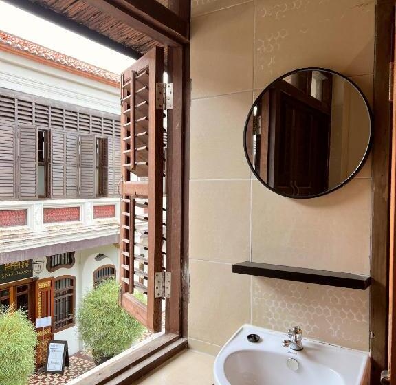 Pensão Aayu Stewart