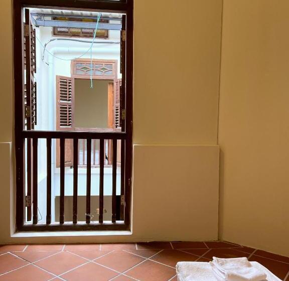 Pensão Aayu Stewart