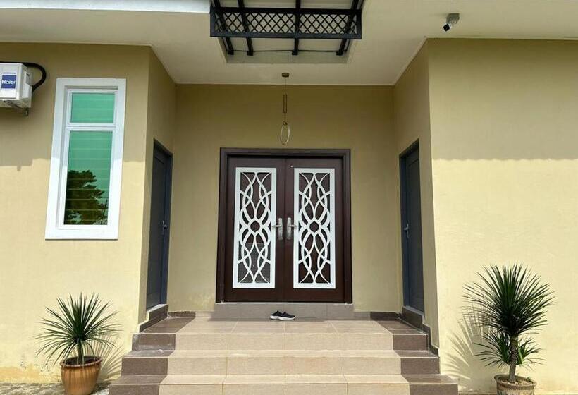 פנסיון Aurora Roomstay