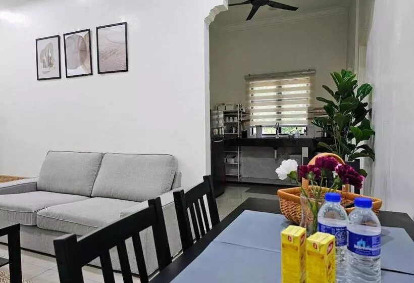 ペンション Brik  N Bata