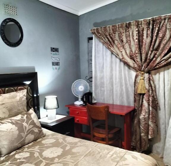 Pension Good And Proper Guest Lodge