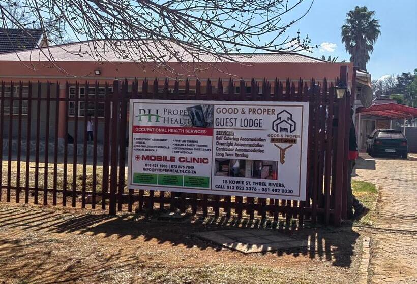 Pension Good And Proper Guest Lodge